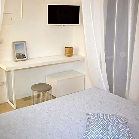Allo Zefiro Bed & Breakfast